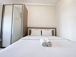 Apartment | 2 bedrooms, free WiFi - Strategic 2Br Apartment With Pool View At Parahyangan Residence (Bandung)