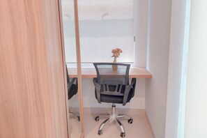 Studio - Simply Studio Apartment At Serpong Garden (Cisauk)