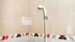 Apartment | Bathroom | Shower, towels - Warm And Homey 2Br At Green Bay Pluit Apartment (Jakarta)