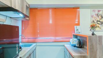 Apartment | Private kitchen | Fridge, stovetop, rice cooker
