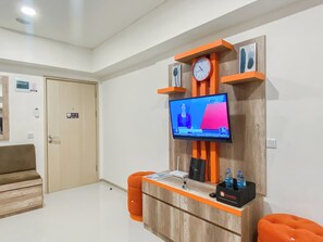 Apartment | Living area - Best Deal And Restful 2Br Meikarta Apartment (Cikarang)