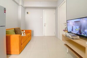 Living area - Best Choice And Modern 2Br Green Pramuka City Apartment (Jakarta)
