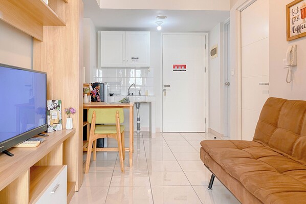 Interior - Strategic And Restful 2Br Springlake Summarecon Bekasi Apartment (Bekasi)