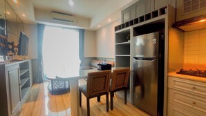 Interior - Beautiful And Homey 2Br At Grand Sungkono Lagoon Apartment (Surabaya)
