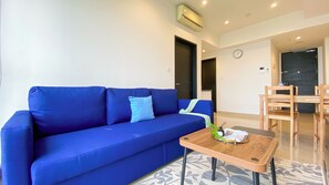 Apartment | Living area - Comfy And Well Furnished 1Br Branz Bsd City Apartment (Pagedangan)