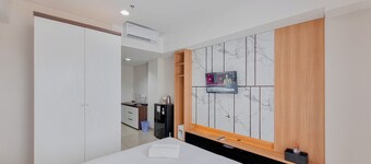 Relaxing And Cozy Studio Patraland Amarta Apartment