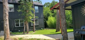 Property grounds - Welcome to Camp Tejas!
Kayaks, Peddle Boat and outdoor pavilion included. (Mabank)