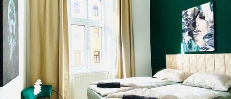 1 Schlafzimmer, Bügeleisen/Bügelbrett, Bettwäsche