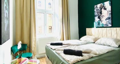 Stylish Studio, 15-Min to City Center In Vienna