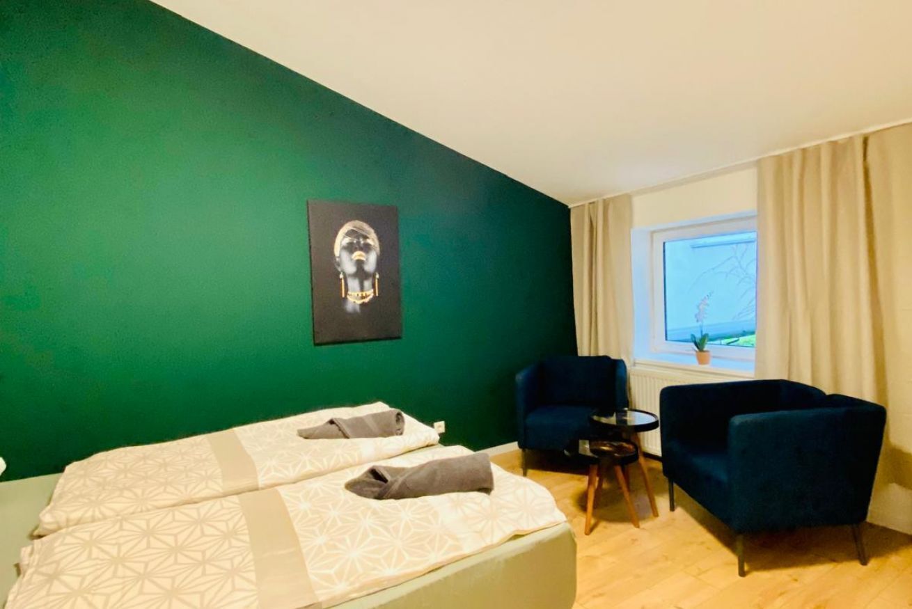 1 soverom, strykejern/-brett og sengetøy