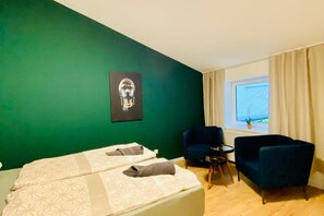 1 Schlafzimmer, Bügeleisen/Bügelbrett, Bettwäsche