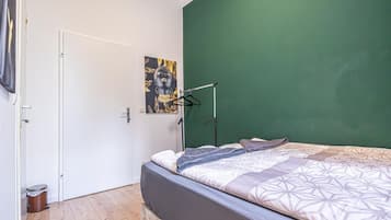 1 Schlafzimmer, Bügeleisen/Bügelbrett, Bettwäsche