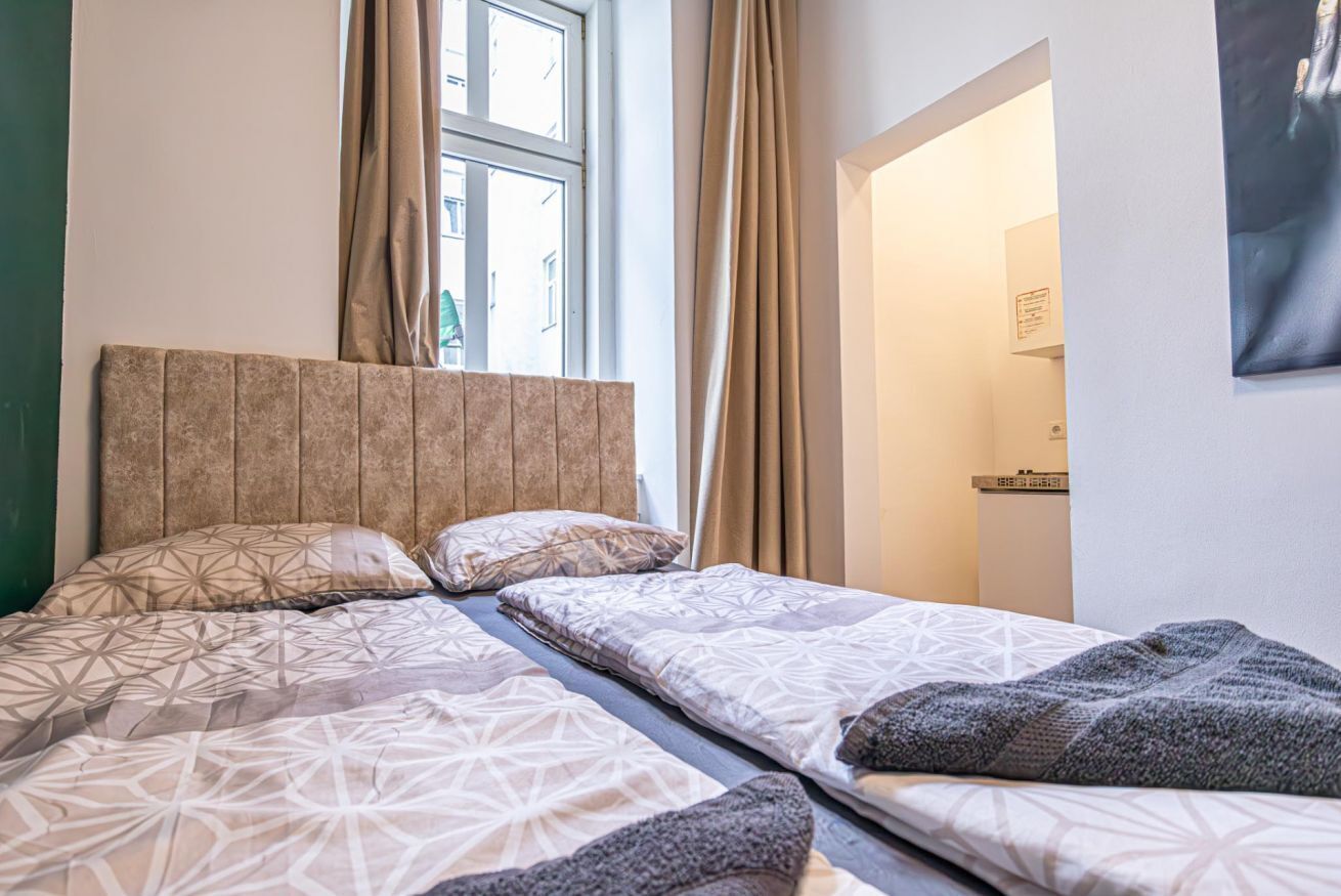 1 bedroom, iron/ironing board, bed sheets