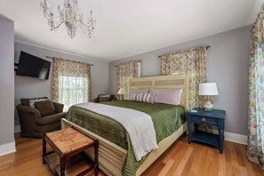 4 dormitorios, tabla de planchar con plancha, wifi y ropa de cama