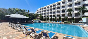 Hotel Margarita Dynasty