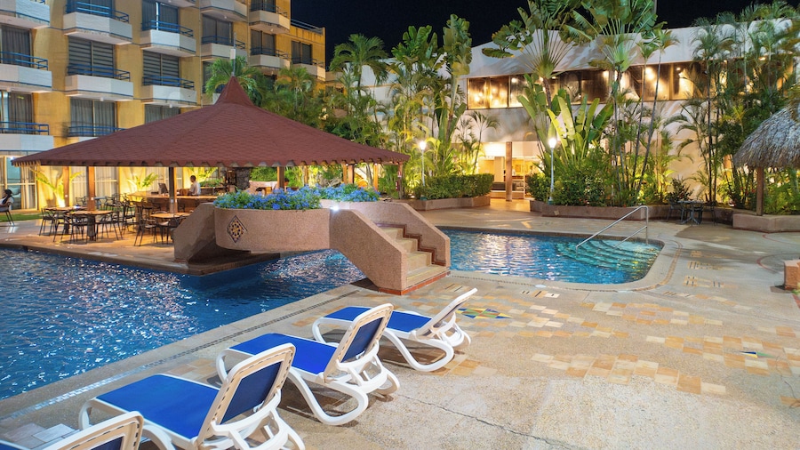 Hotel Margarita Dynasty