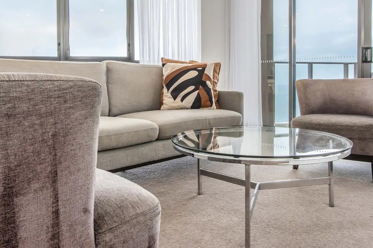 Apartment | Ruang tamu | 55 inci sebuah televisyen pintar dengan digital, Netflix