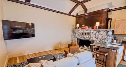 Peach Street Inn | Suite 2