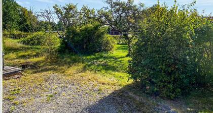 2 bedroom cozy home in Skruv