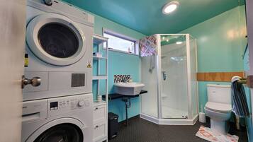 Hair dryer, towels