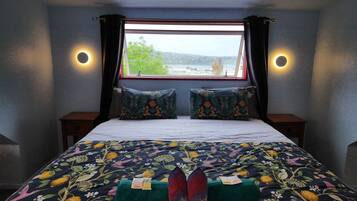 1 soverom, strykejern/-brett, reiseseng for barn og wi-fi (inkludert)