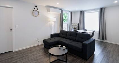 Modern Central Apartment, Flexible Bed Options