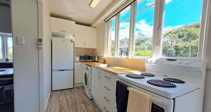 St Clair Stay – Walk to the Surf - 1 bedroom