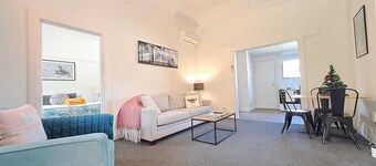 St Clair Stay – Walk to the Surf - 2 bedrooms