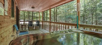 Mingo Cabin at Big Pine Retreat | Hot Tub, Trails