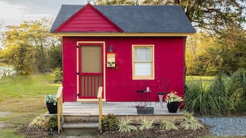 Chalet rustique Design | Décor unique, ameublement unique, accès au Wi-Fi (inclus)