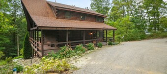 Hidden Haven | Hocking Hills, Sleeps 8, Hot Tub