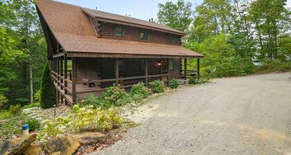 Hidden Haven | Hocking Hills, Sleeps 8, Hot Tub