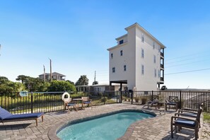 Pool - White Whale boasts gulf views from 3 levels, private pool & steps to the beach, pet friendly! (Port Saint Joe)