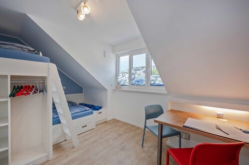 Vacation home Usedom-Idyll - Modern vacation home with beach chair - only 700 m to the beach