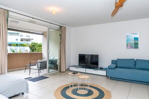 TV - Coco Zen Modern Apartment 2BR wAC in Papeete (Papeete)