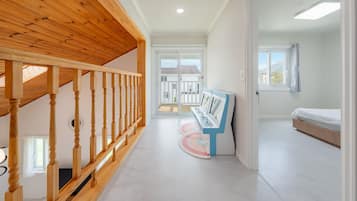 Chambre, 5 chambres (uramstay)