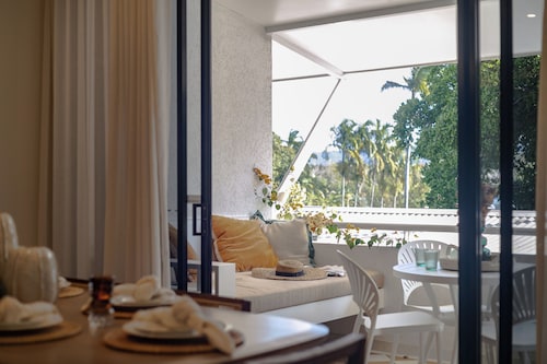 Monsoon Luxury Apartment in the heart of Macrossan Street