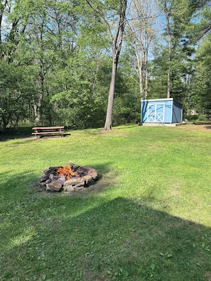 Property grounds - Private & Cozy! Close to the Clarion River & State Parks!- Camp Harv est.1994 (Clarington)