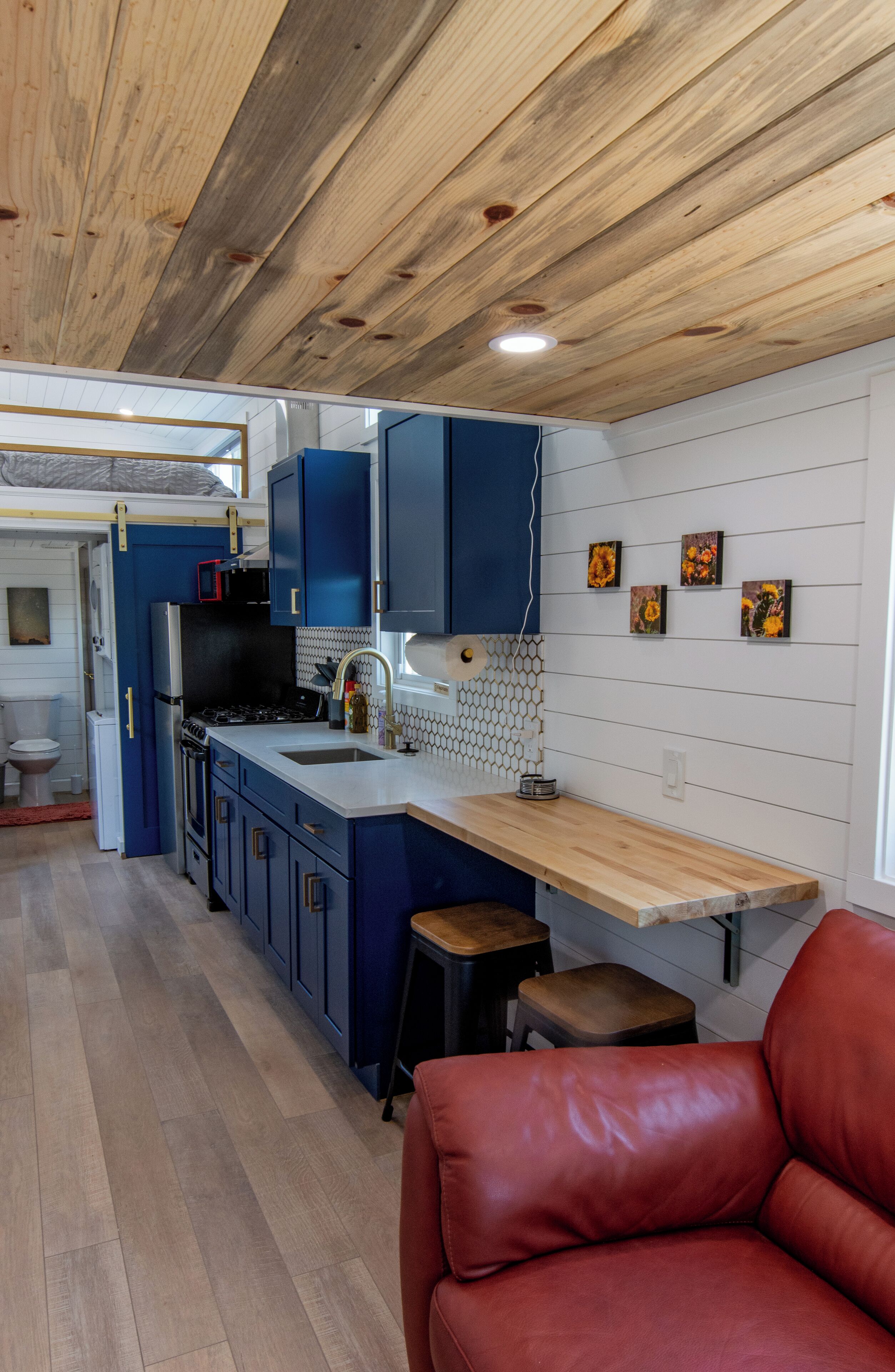 冰箱、微波炉、烤箱、炉灶