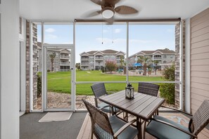 Outdoor dining - Feel the sea breeze at Myrtlewood Golf Condo| Magnolia Place 4691-103 (Myrtle Beach)