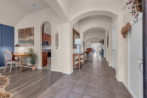 Spacious Oasis  4-bedroom home set up for traveling with kids, in ❤️ of DFW 