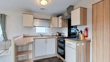 Fridge, microwave, oven, toaster