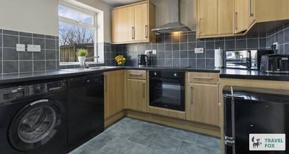 Mia`s House: Park view +Parking