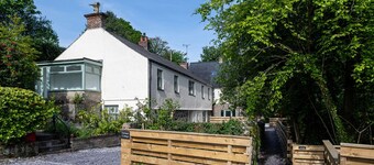 Orchard Cottage and Hot Tubs