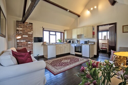 Zoes Cottage  5 mins drive to Alton  Alpaca`s