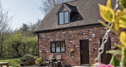 Charlie's Cottage - Alton Towers