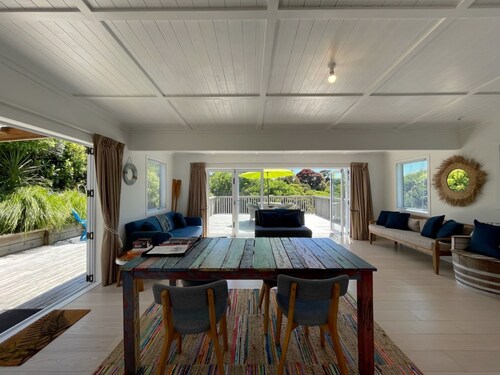 Oneroa Village Oasis - Central Near Beaches
