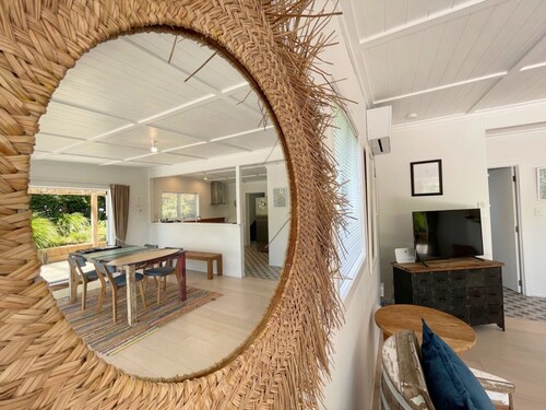 Oneroa Village Oasis - Central Near Beaches