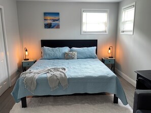 2 chambres, fer et planche à repasser, Wi-Fi, draps fournis