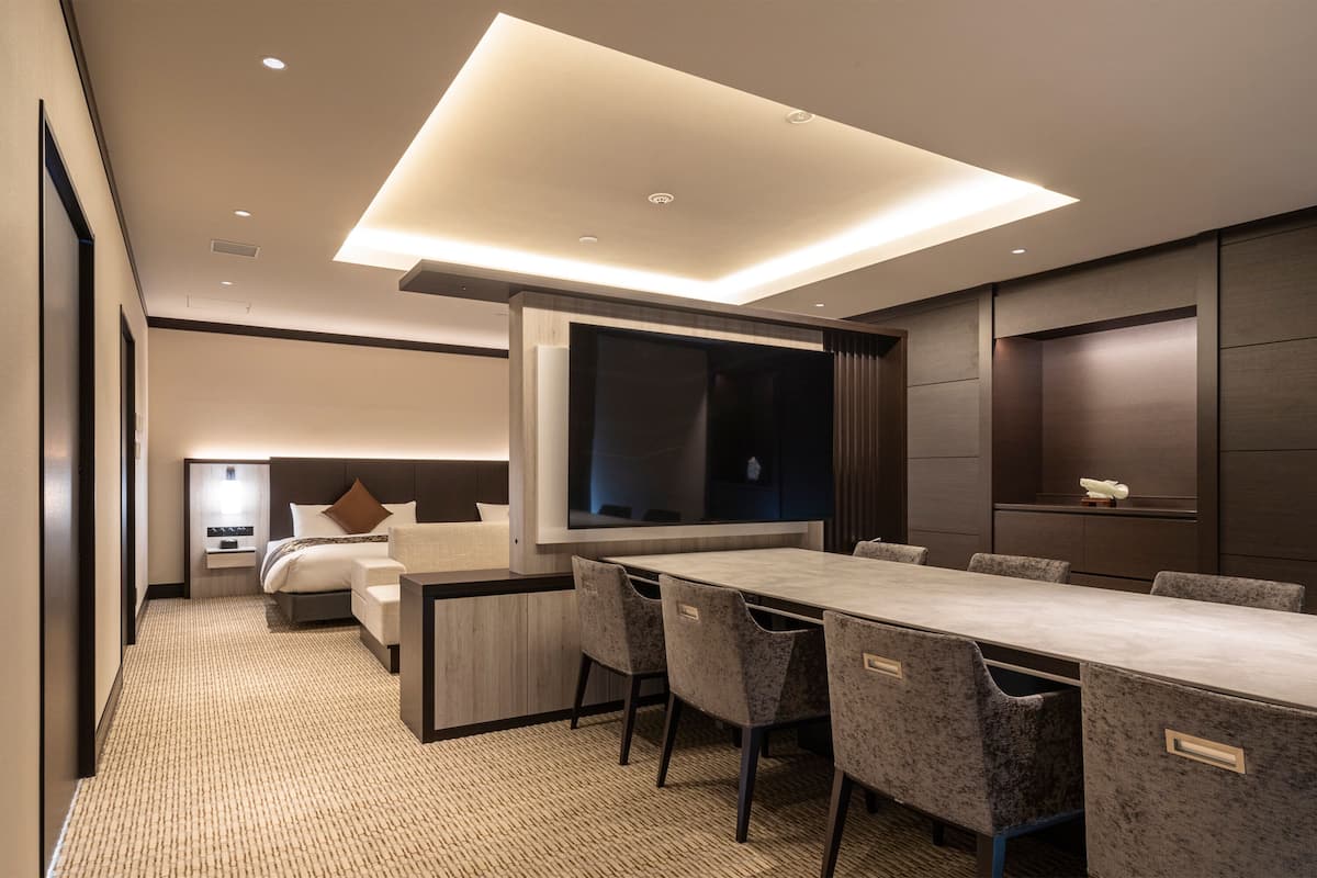 Room, Non Smoking (check-in is not available after 10PM)